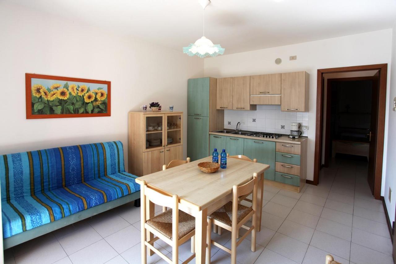 Albatros Apartment Caorle Exterior photo