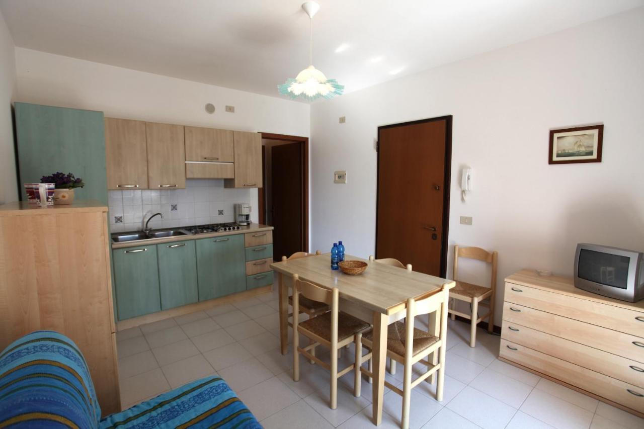Albatros Apartment Caorle Exterior photo