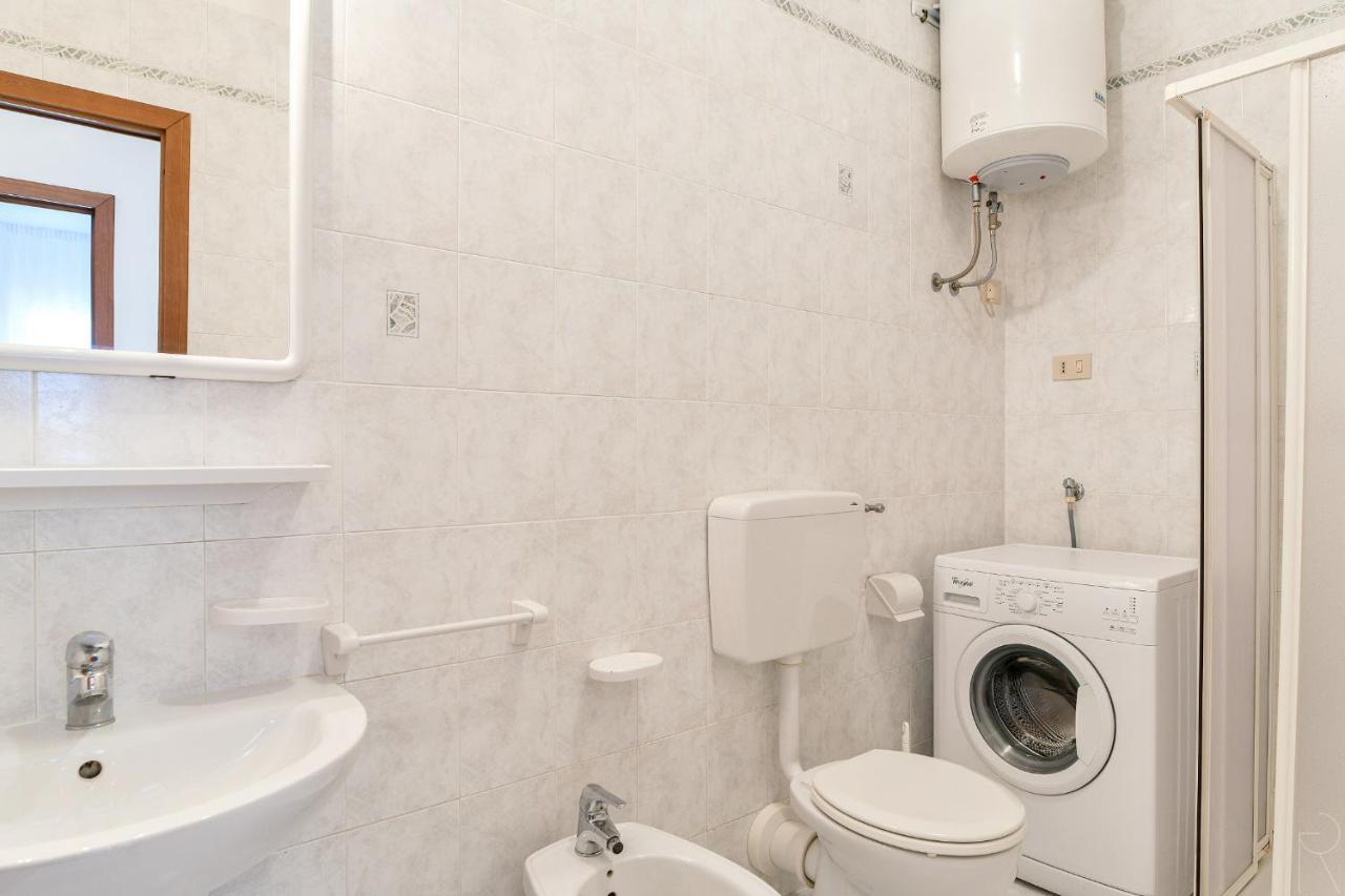 Albatros Apartment Caorle Exterior photo