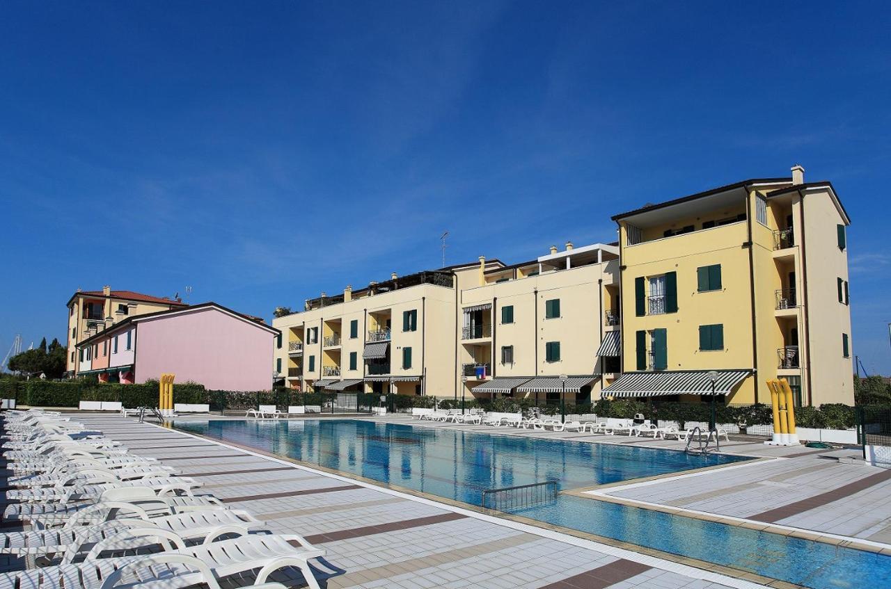 Albatros Apartment Caorle Exterior photo