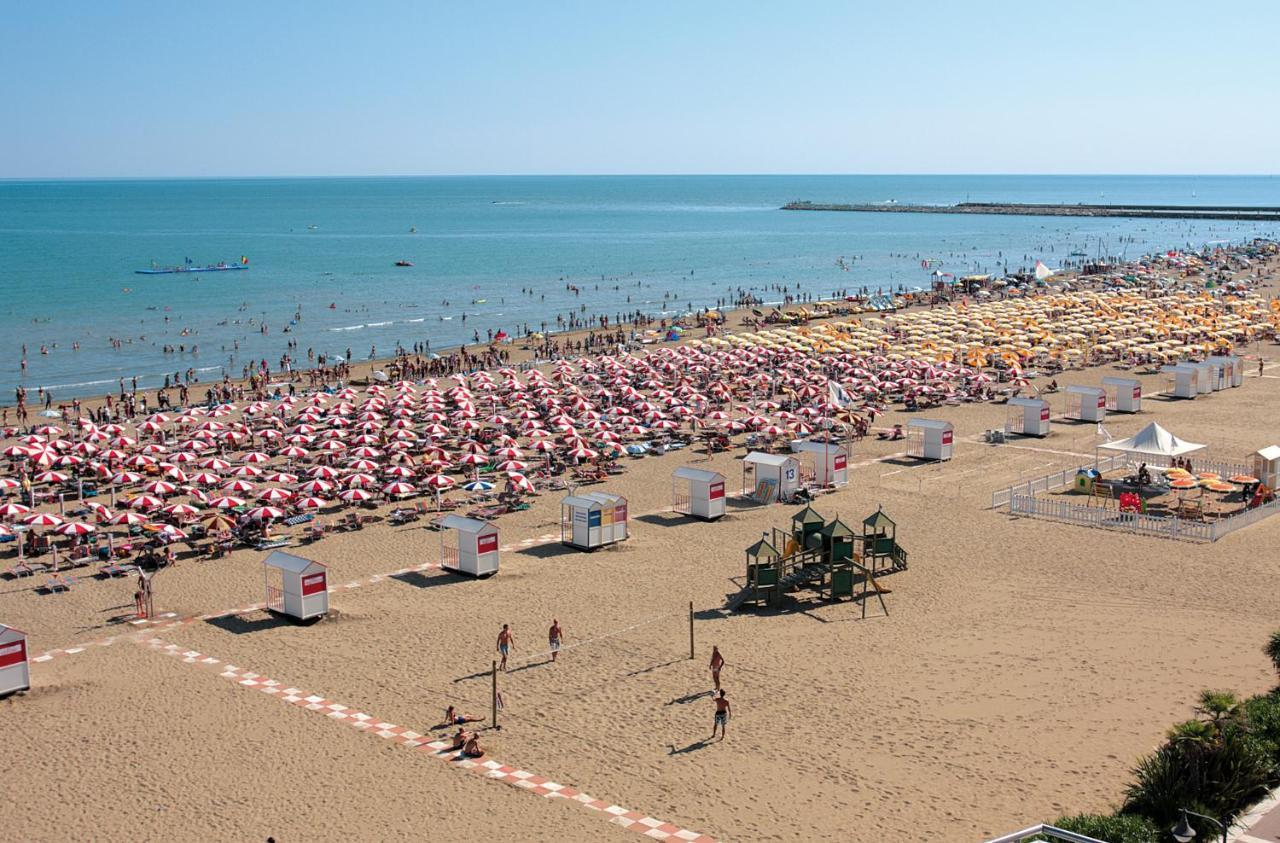 Albatros Apartment Caorle Exterior photo