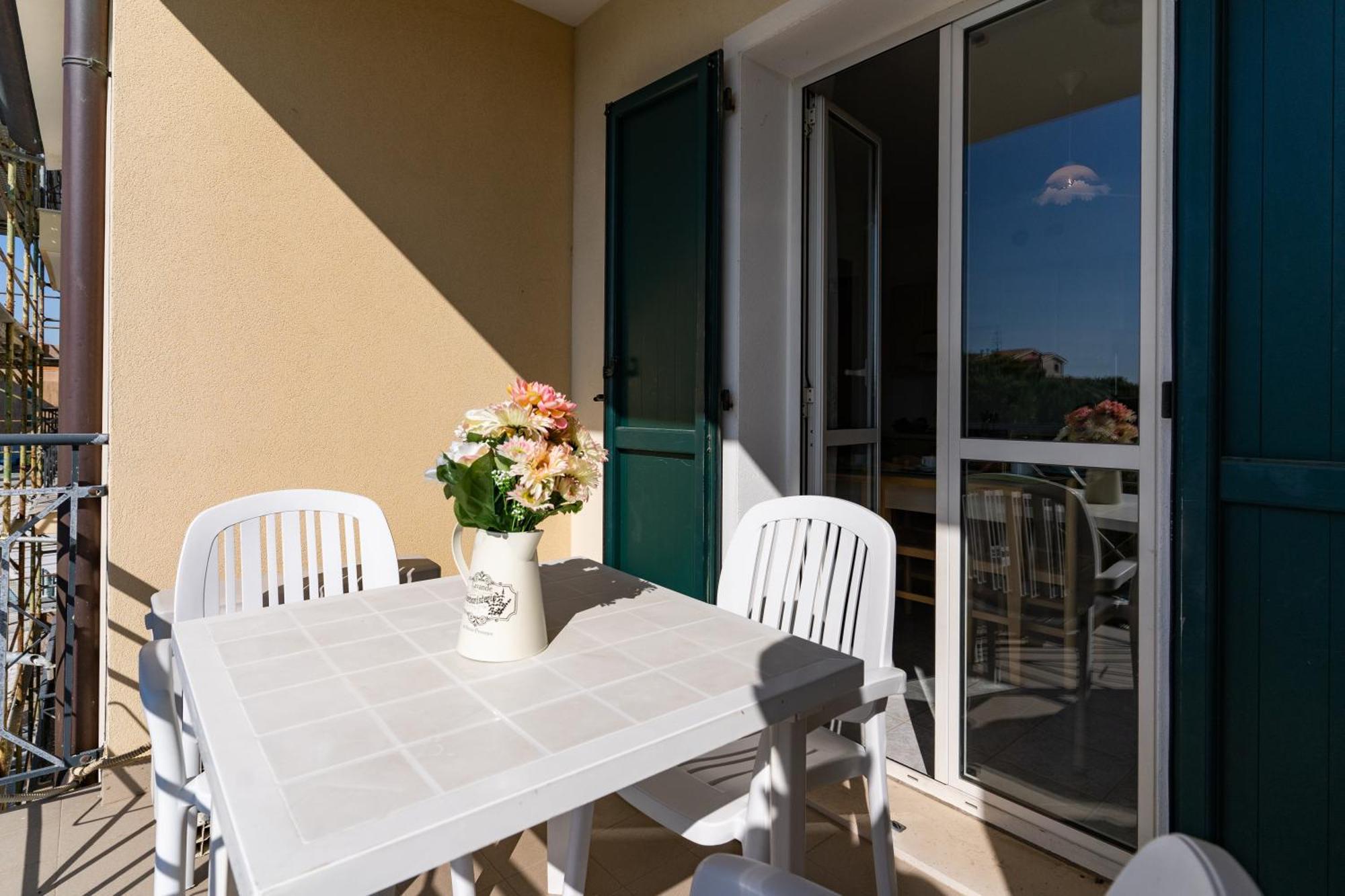 Albatros Apartment Caorle Exterior photo